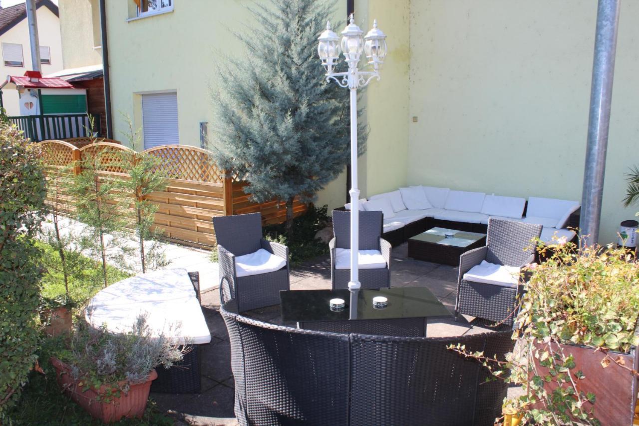 Hotel Zum Goldenen Wagen Maulburg Екстер'єр фото